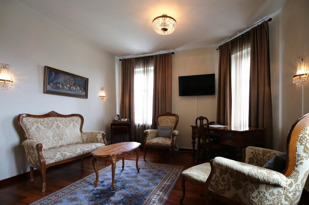 Отель Boutique Hotel Yöpuu Йювяскюля-31